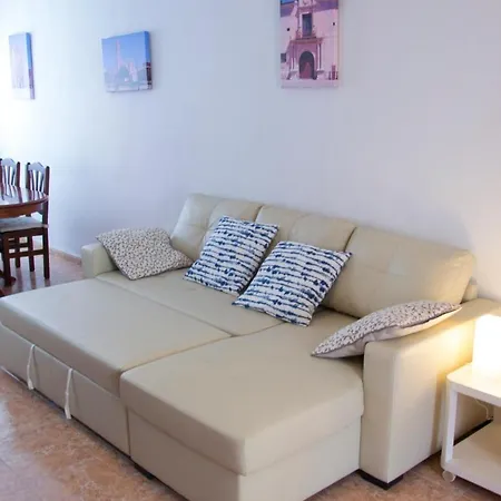 Apartamento En El Centro. Ac + Garaje. *