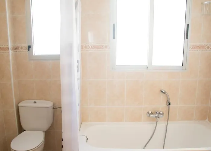 Apartamento En El Centro. Ac + Garaje. 아파트